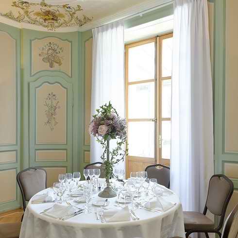 BOOK YOUR BUSINESS LUNCH IN GENEVA AT restaurant vieux bois