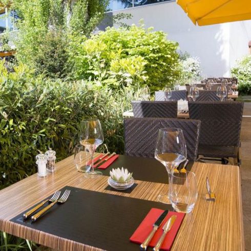 Restaurant aux Acacias avec terrasse | Le Trinquet Geneve - Profitez d'une terrasse dans le quartier des acacias a Genève - Restaurant Le Trinquet Genève - Restaurant aux acacias