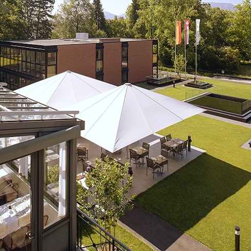Discover the green verdant campus of Ecole Hoteliere Geneve